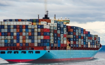 Khó khăn ngành logistics container trong năm 2022