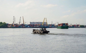 TP.HCM xem xét hoãn thu phí cảng biển đến tháng 4/2022