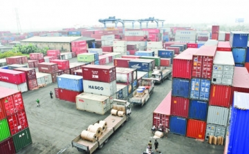 Logistics Việt: Chậm một bước, thua đường dài